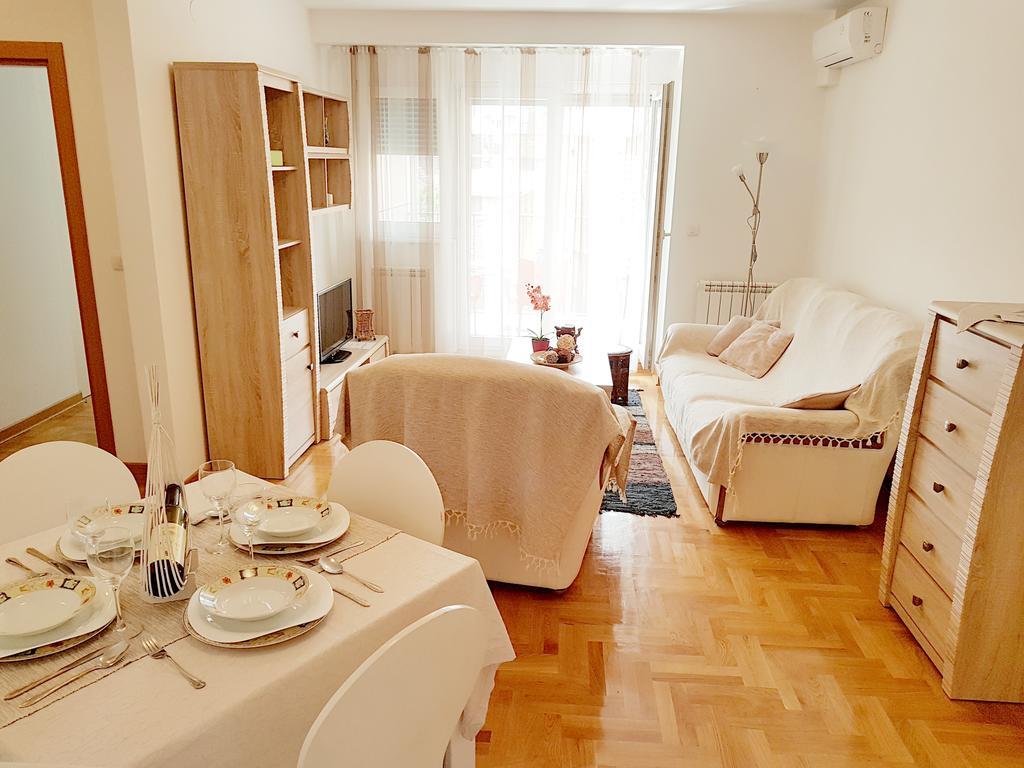 Shining Apartment *